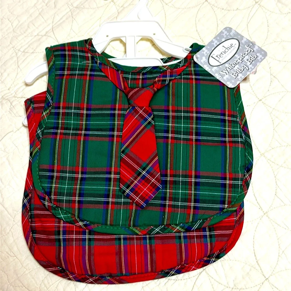 NWT Tie bibs - set of 2